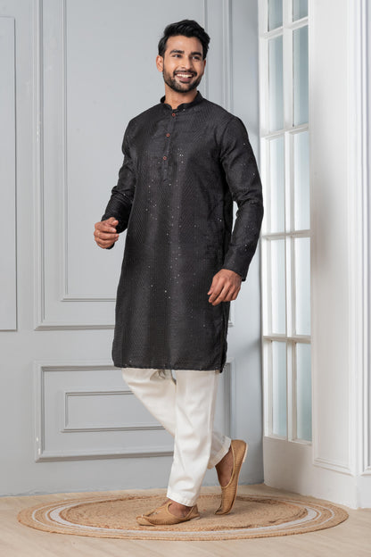 Bel Buti Patterned Kurta