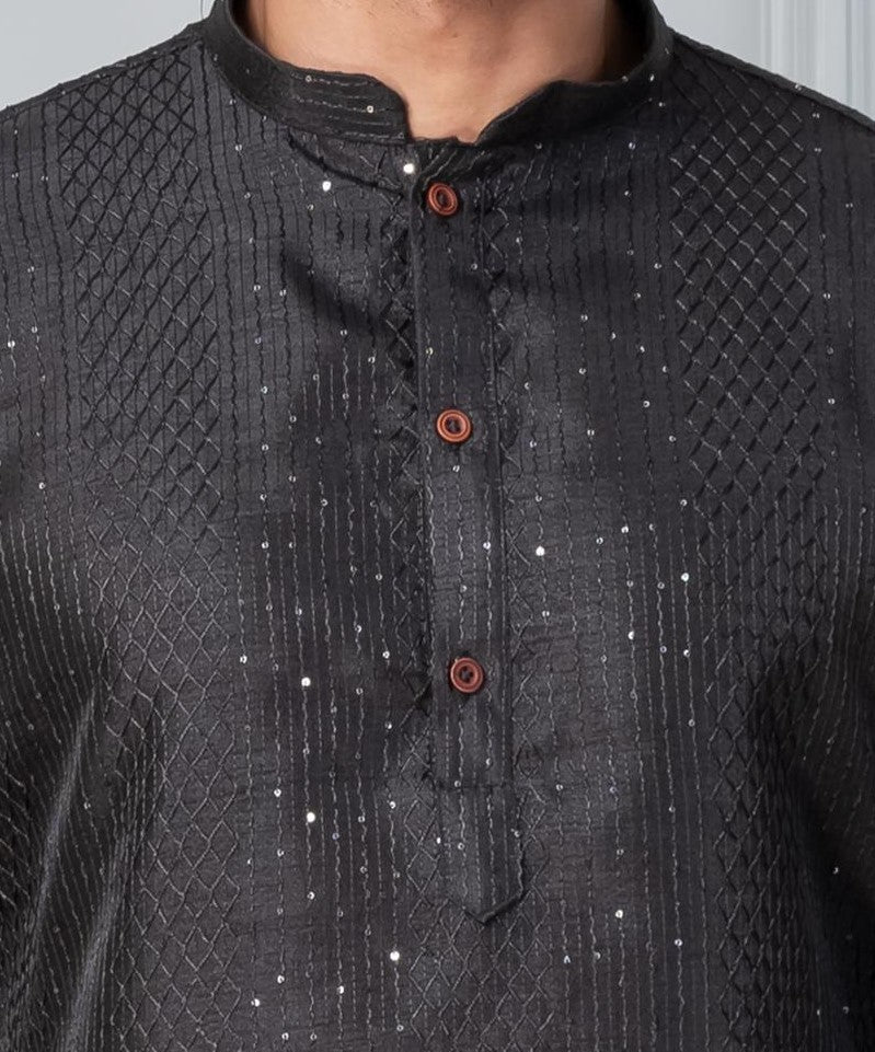 Bel Buti Patterned Kurta