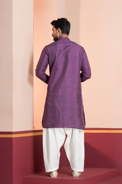 urple Banglory Silk Embroidered Kurta Pyjama: