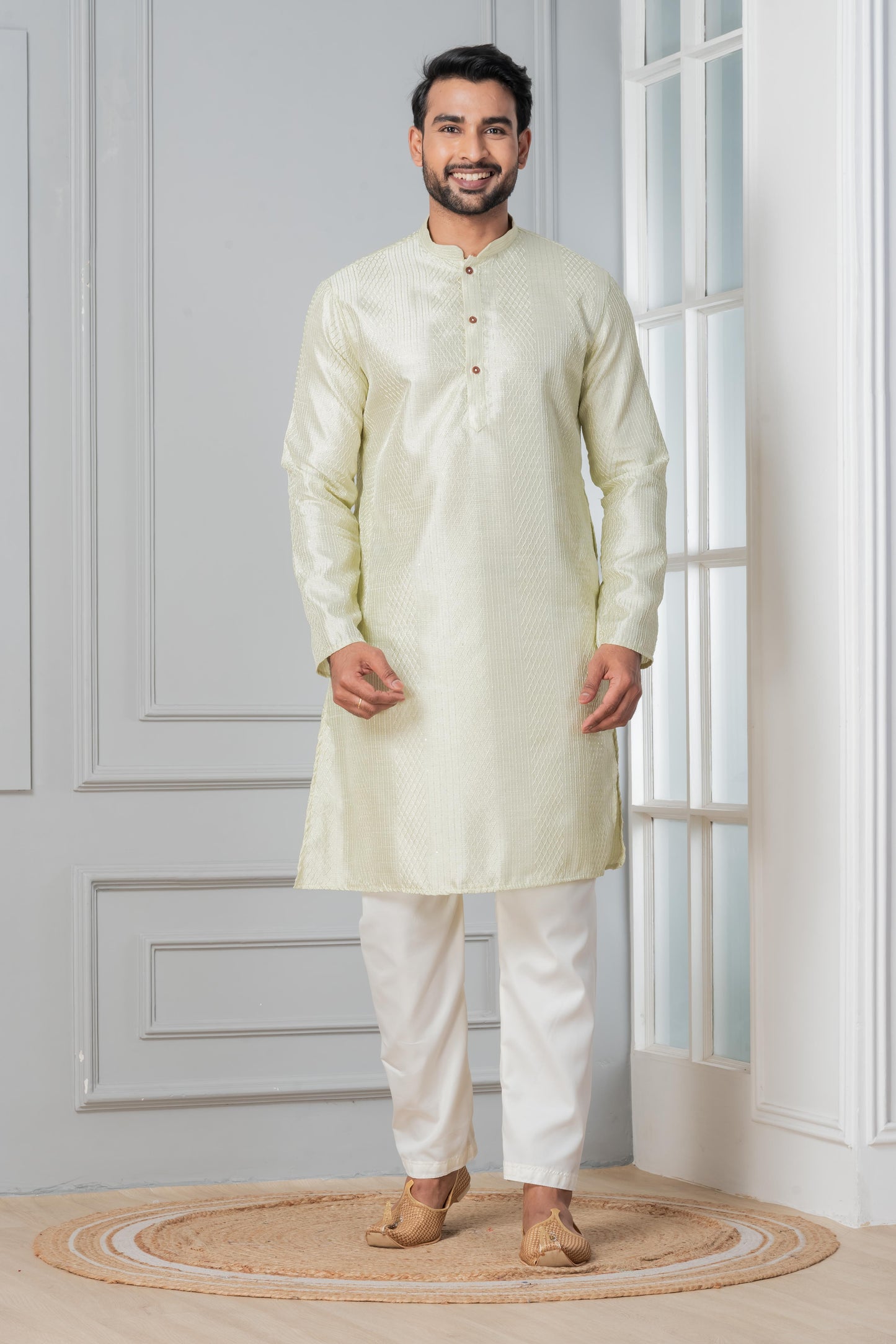 Lakhnavi Kurta